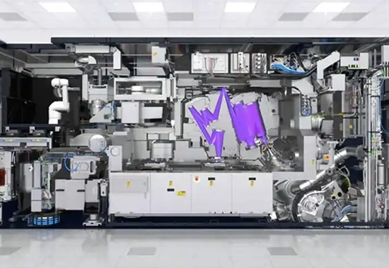 Application of Optical Components in Lithography Machines